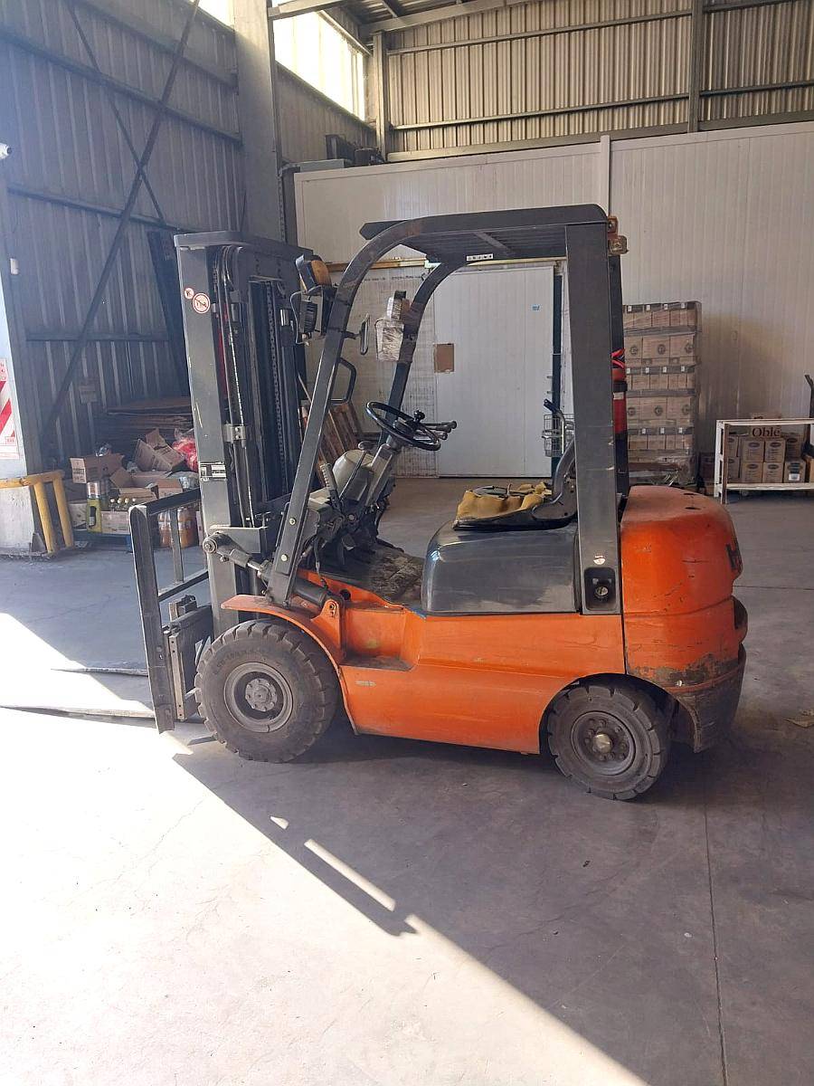 Autoelevador Heli 2,5 TN Usado