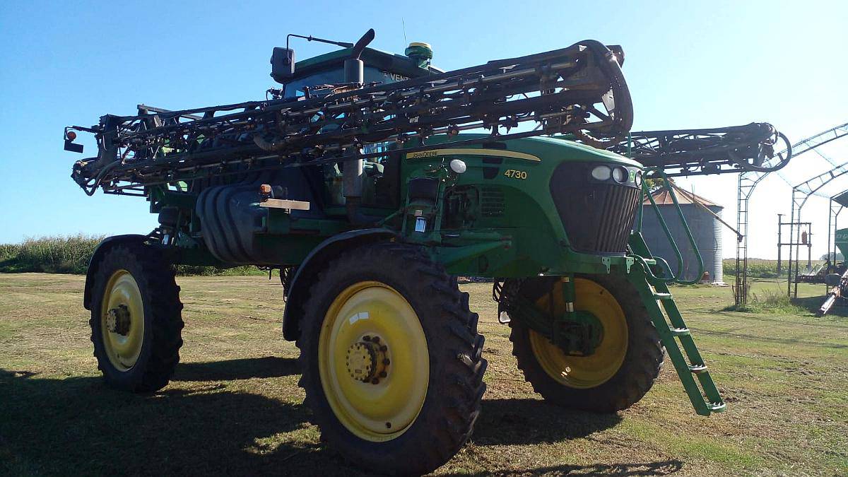 John Deere 4730. Botalón 30,5. Boom Track Piloto 9 Cortes