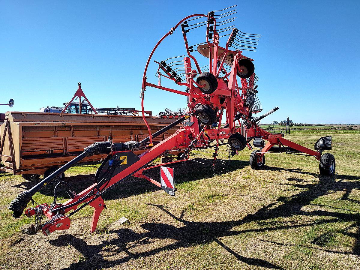 Rastrillo Kuhn Modelo GA 7530