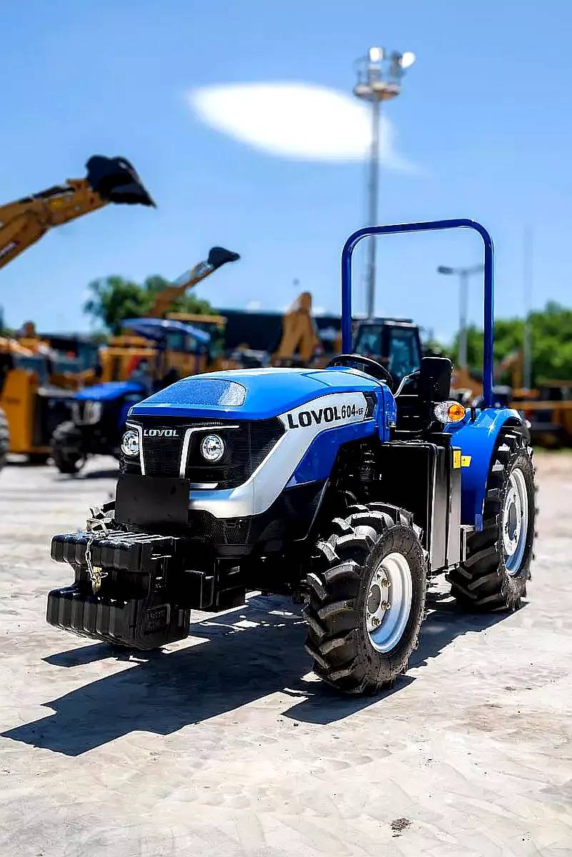 Tractor Lovol TEF 604