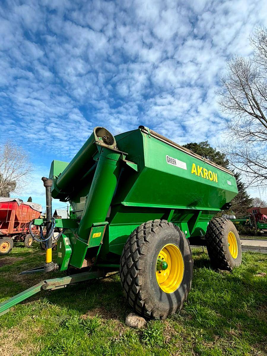 Tolva Autodescargable Akron de 24 TN