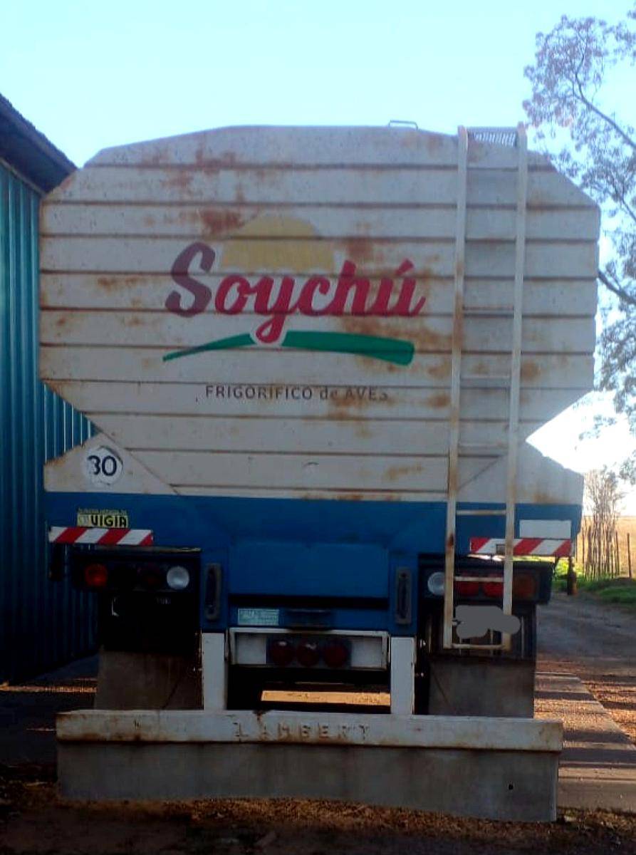 Tolvas Autodescargables Alimento Balanceado