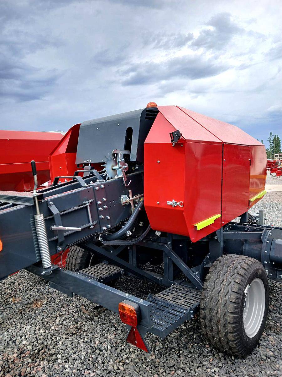 Enfardadora Yomel - Tigra 4047 - Tiro Central