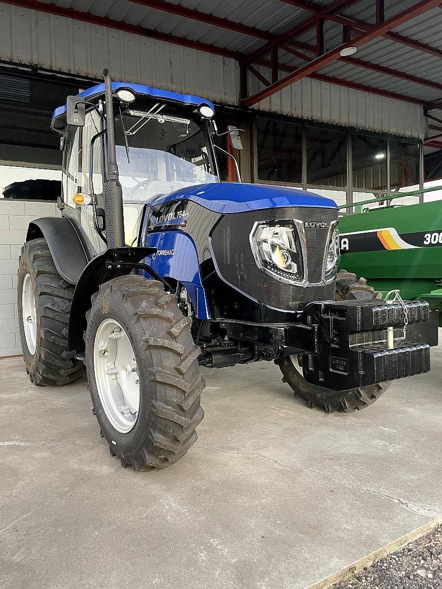 Tractor Lovol 75 HP Cabinado