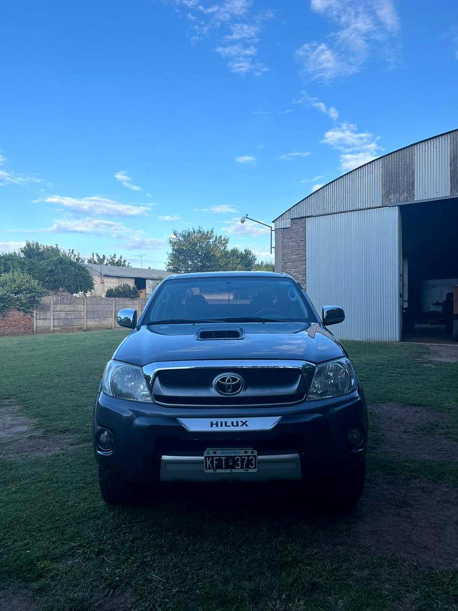 Hilux SRV 4X4 2011 Inmaculada