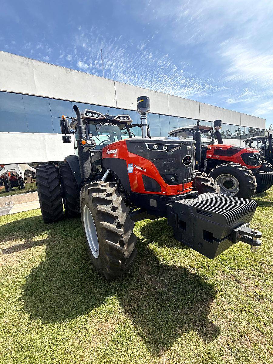 Hanomag Stark 260hp 4wd Cabina Rodado Dual Centro Cerrado