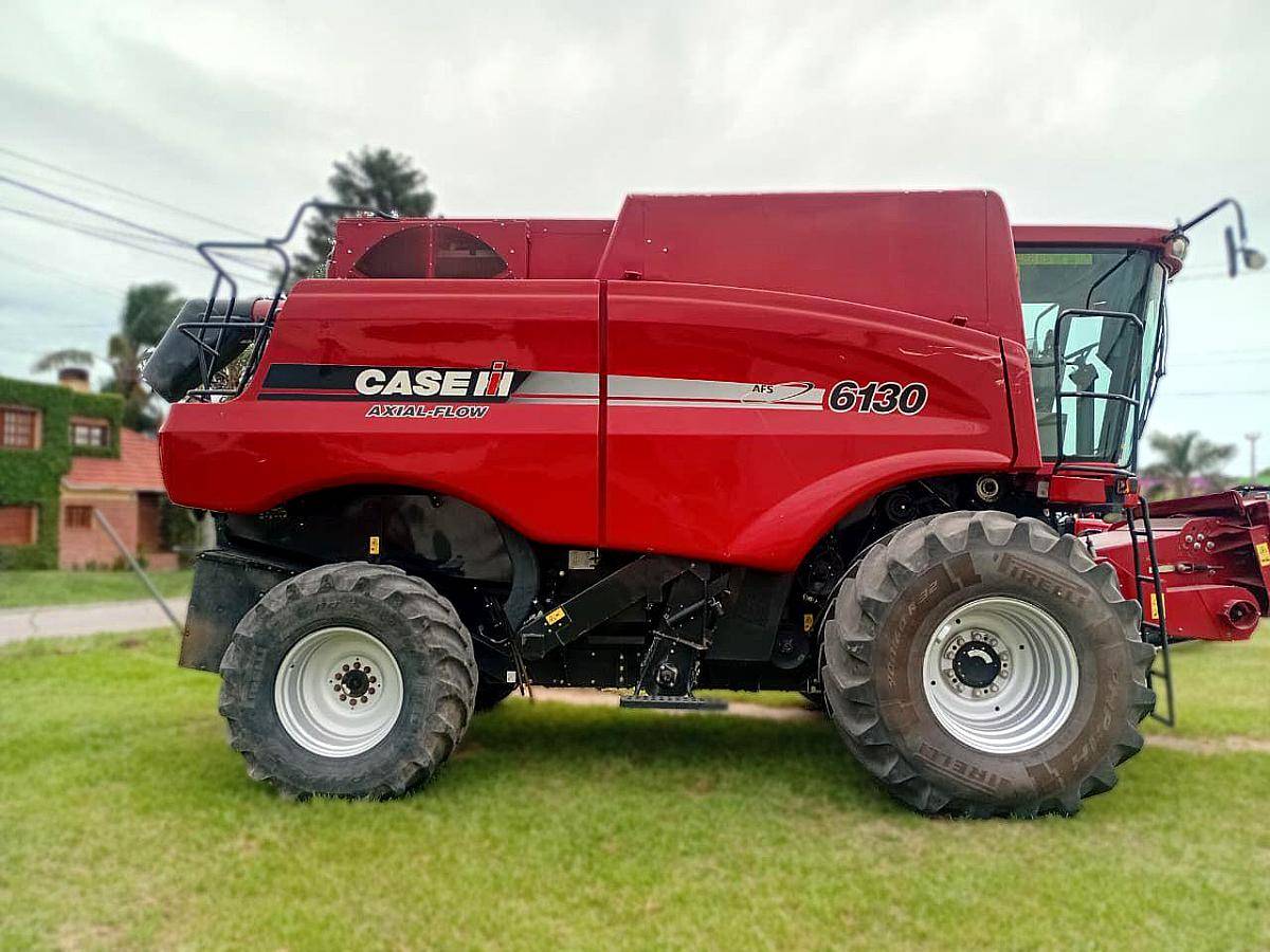 Cosechadora Case IH 6130 año 2016 Motor 7100 Hs Rotor 4500