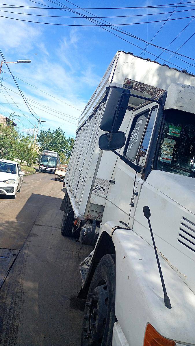 Camion Mercedez Benz 1215 Modelo 1994 VTV al DÍA