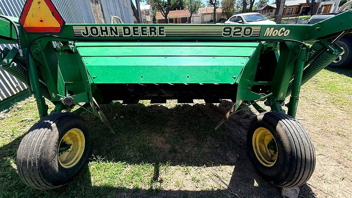 John Deere Moco 920 año 2009