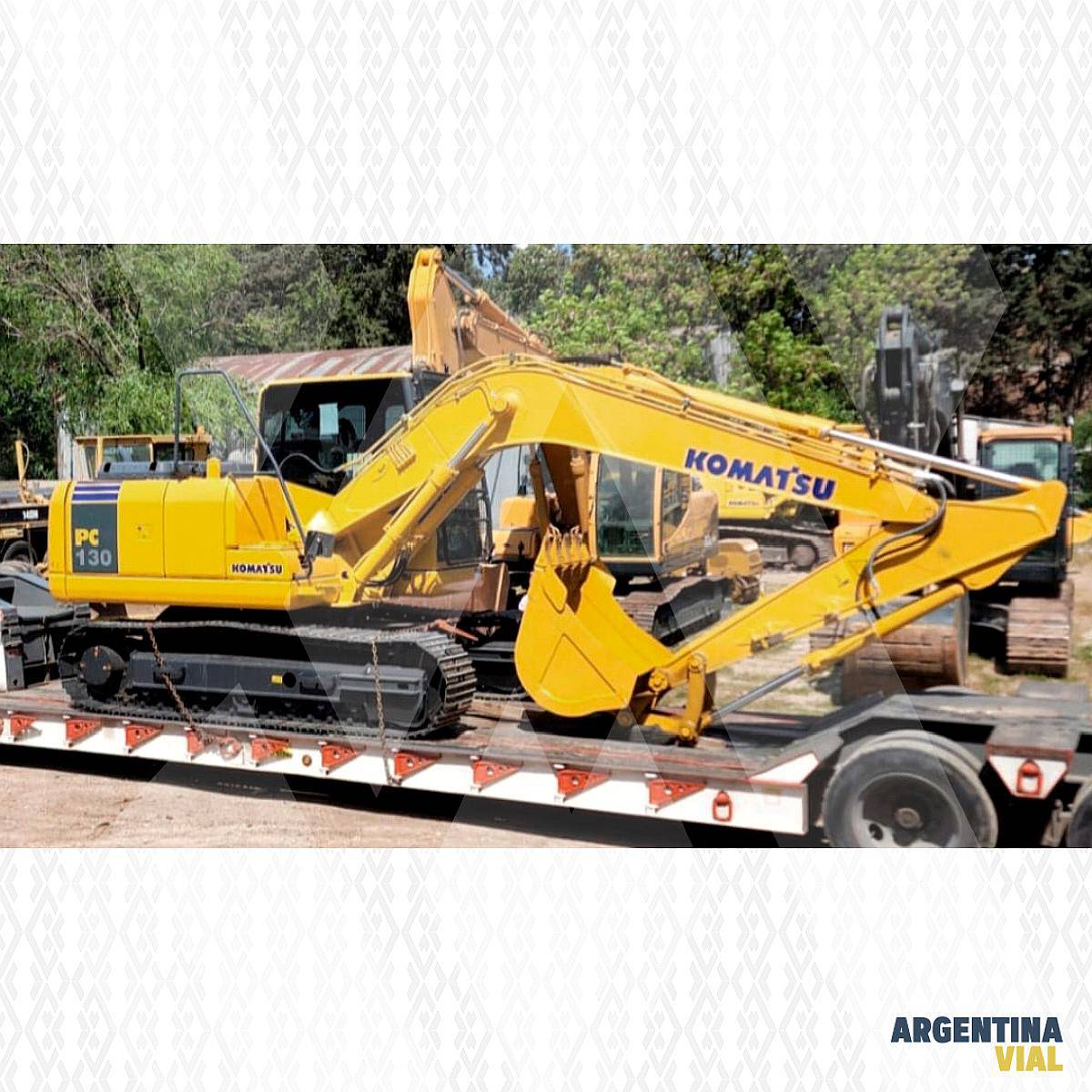Excavadora Komatsu PC130 (id798)