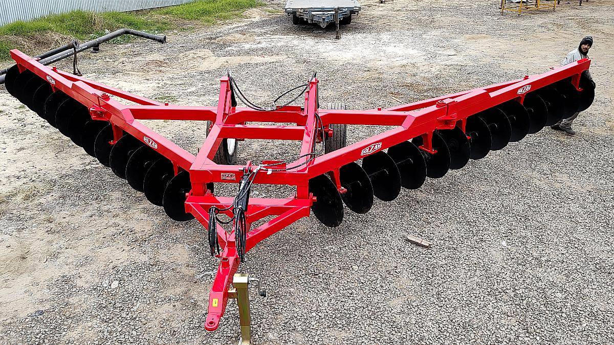 Terraceador TER 32-26 - Curvas de Nivel