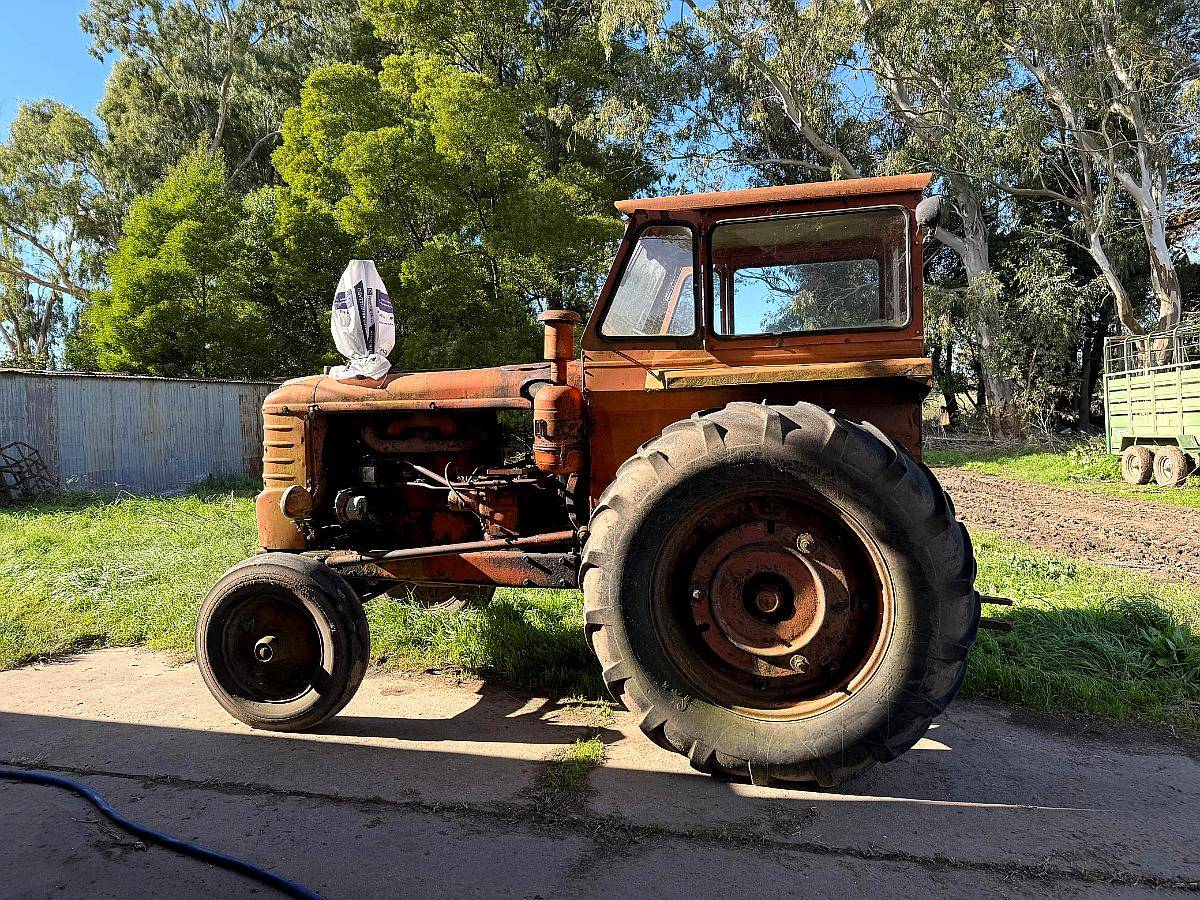 Vendo Tractor Fiat 60