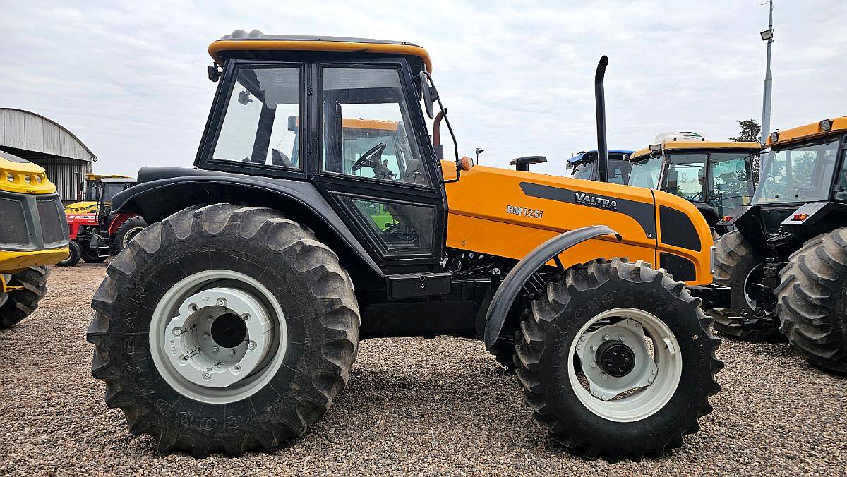 Valtra BM125 - Revisado Completo.