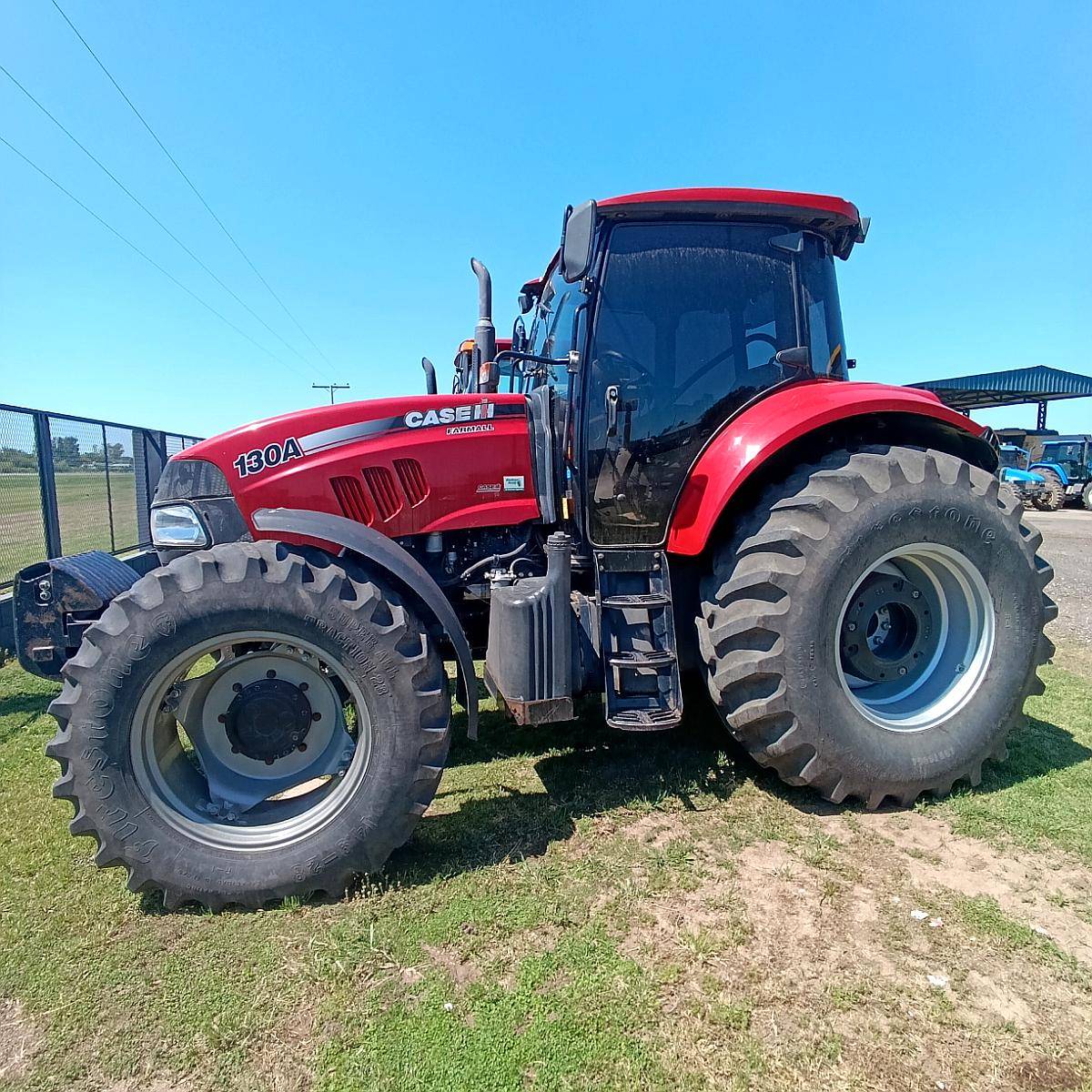 Tractor Case Farmall A130 - 2016 - 130 - Usado