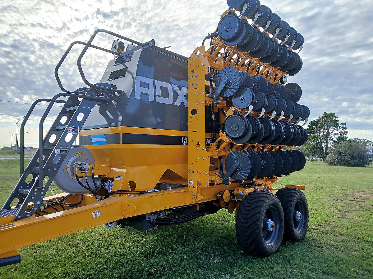 Sembradora ADX 37 a 19cm