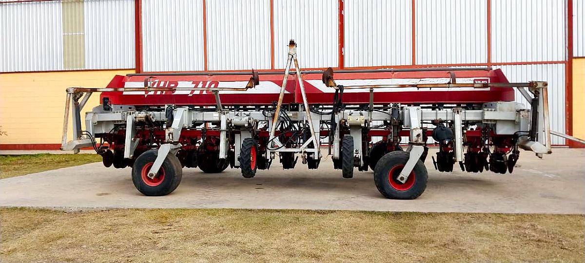 Sembradora VHB de 16 Lineas a 52 cm