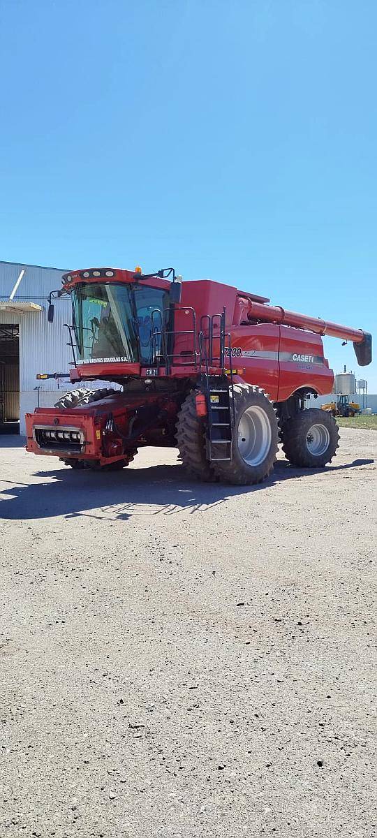 Disponible Cosechadora 7230 40 PIE