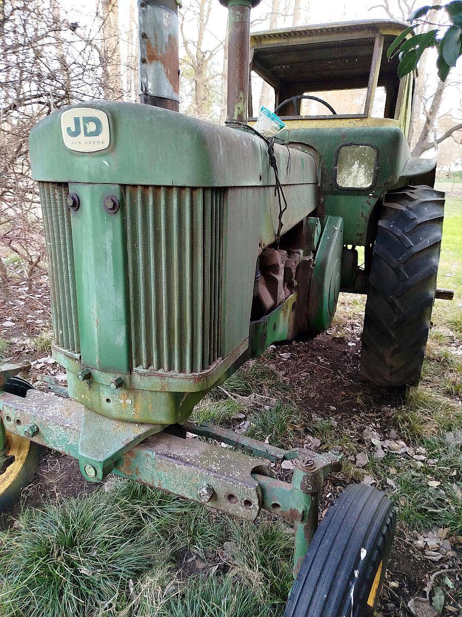 Tractor Jhoon Deere 730