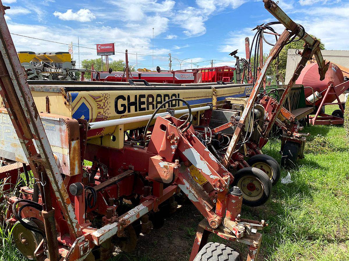 Sembradora Gherardi G230 de 26 a 21 a Reparar