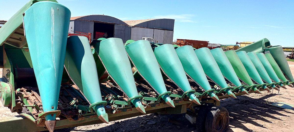 Cabezal Maicero John Deere Americano 13 a 52