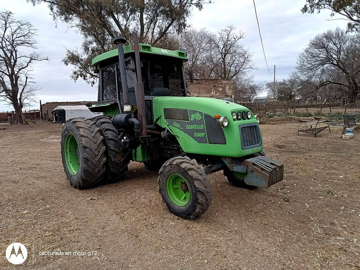 Zanello 250 Perkins 140hp año 2003