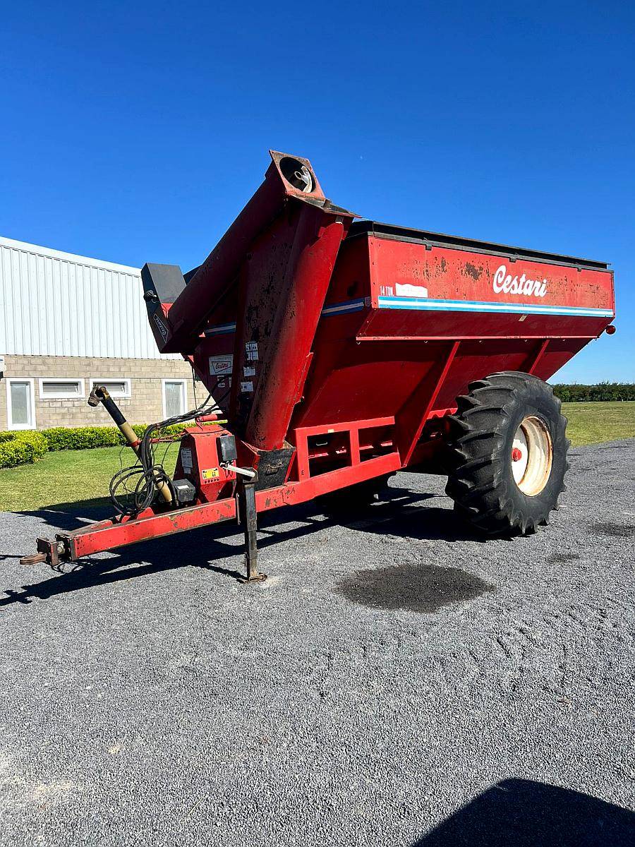 Tolva Autodescargable Cestari de 14 TN con Balanza
