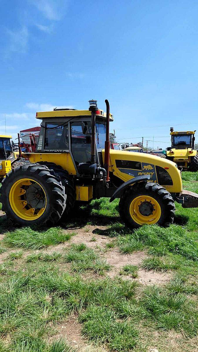 Tractor Pauny 280 A, Tres Arroyos