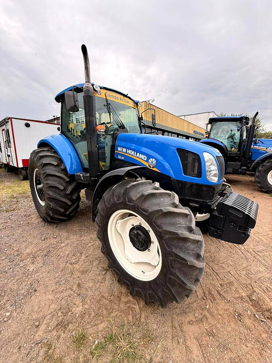 New Holland T6130 Doble Traccion