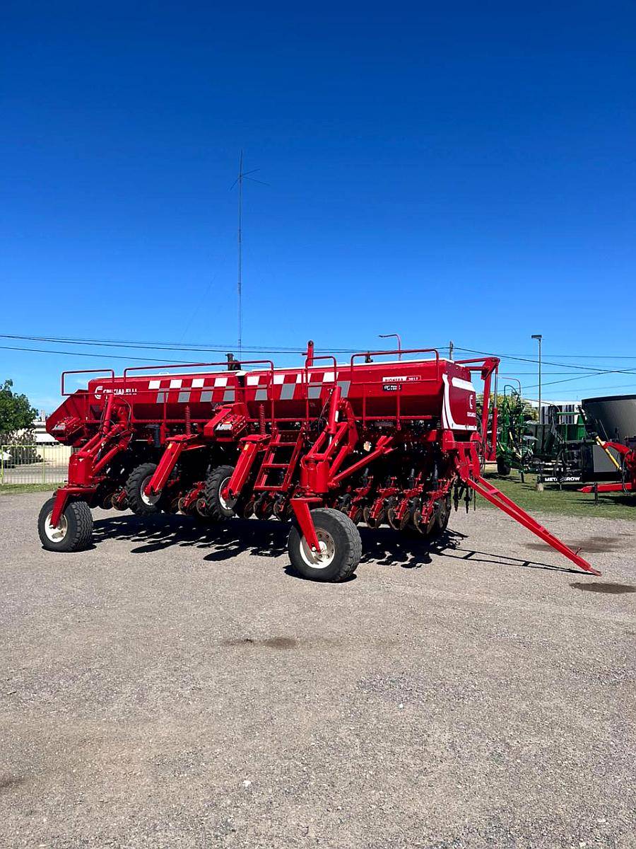 Crucianelli Pionera 3917 – Sembradora de Grano Fino