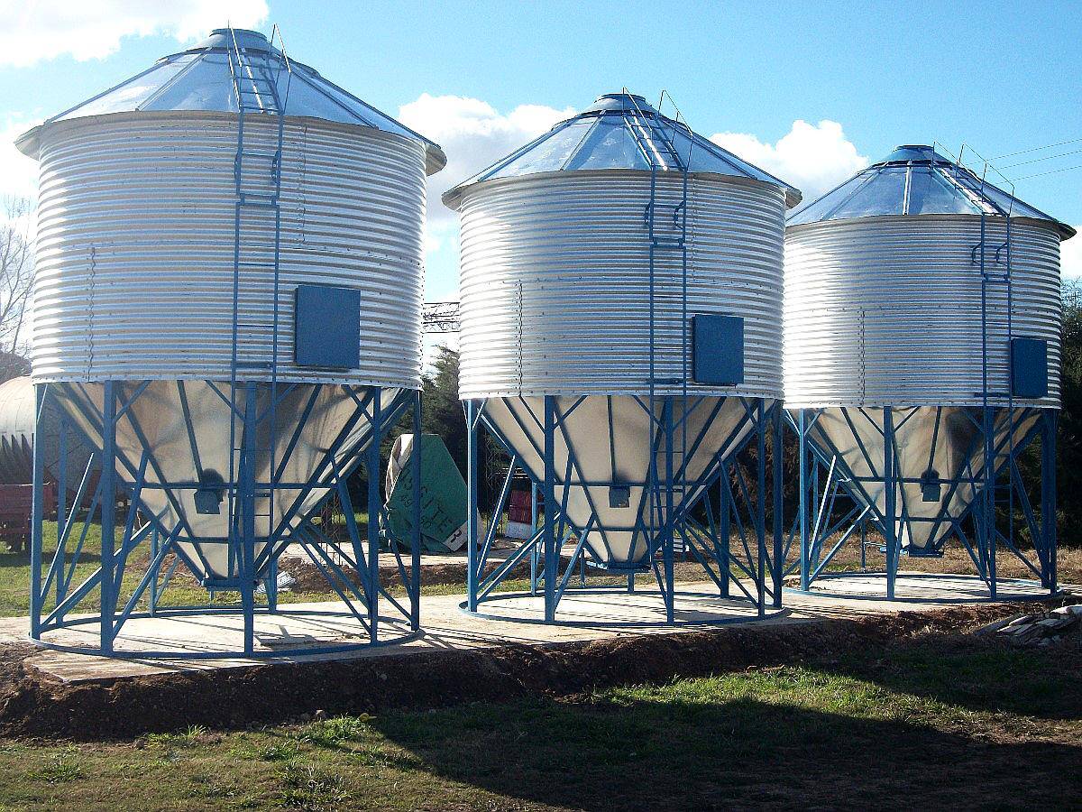 Silos Aereos para Balanceados 17 TN Cono a 45º $ 34.000 - Agroads