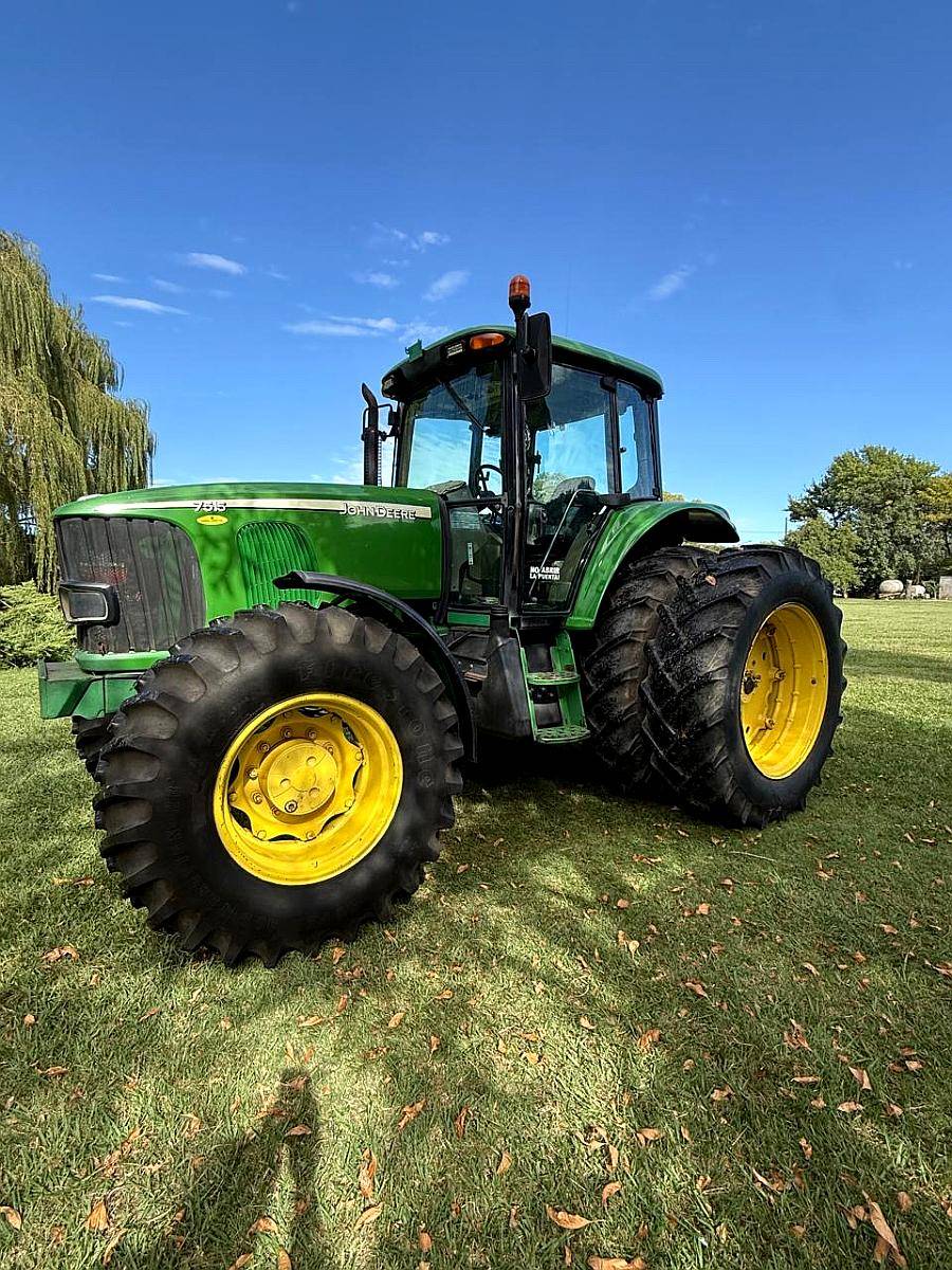 John Deere 7515 Original de Fábrica, en muy Buen Estado.