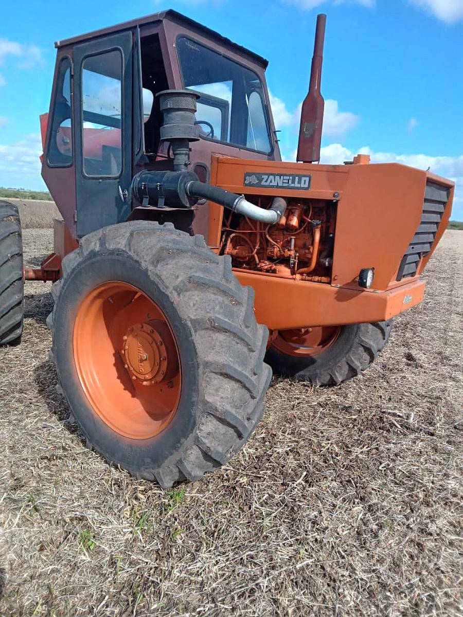 Tractor Zanello 4200 Motor Mercedes Benz 1114 año 1984 TDF Agroads