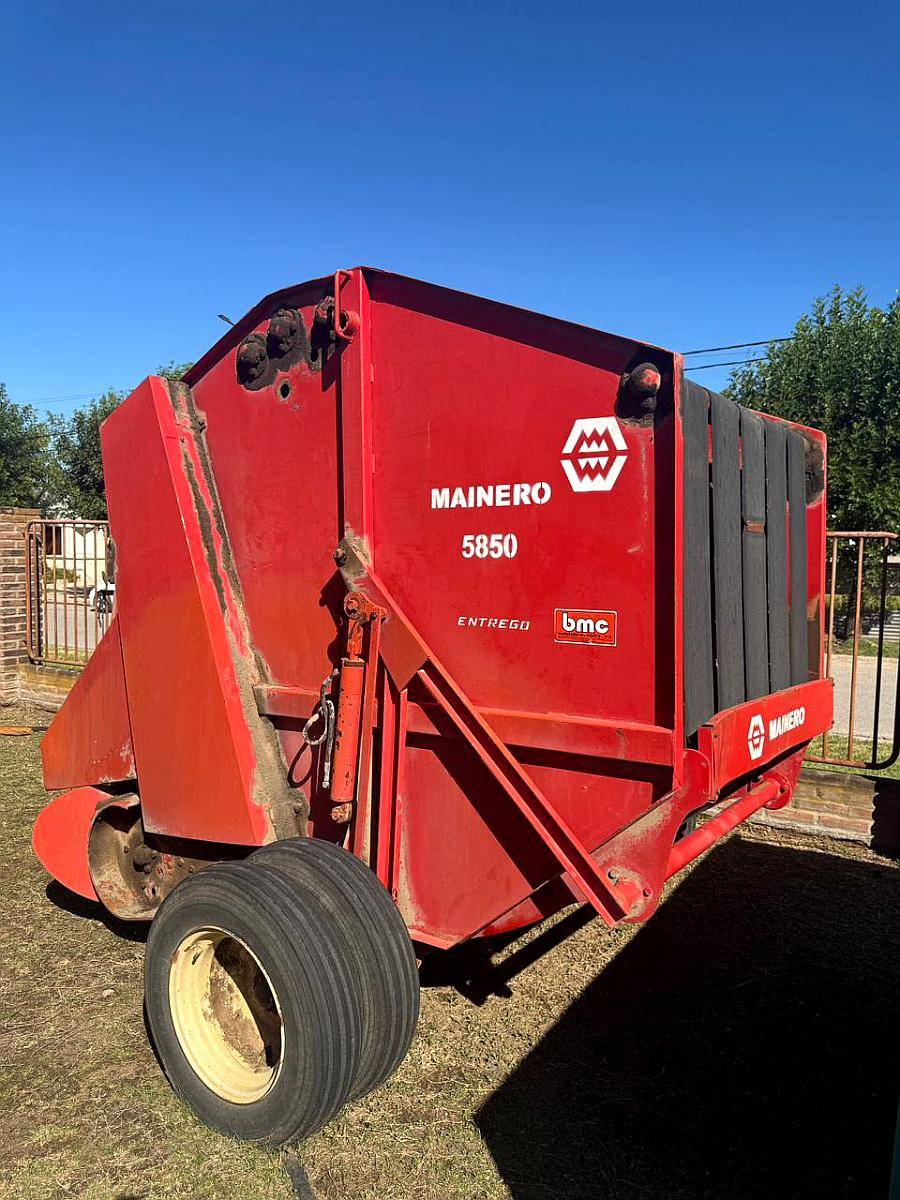 Enrolladora Rotoenfardadora Mainero 5850