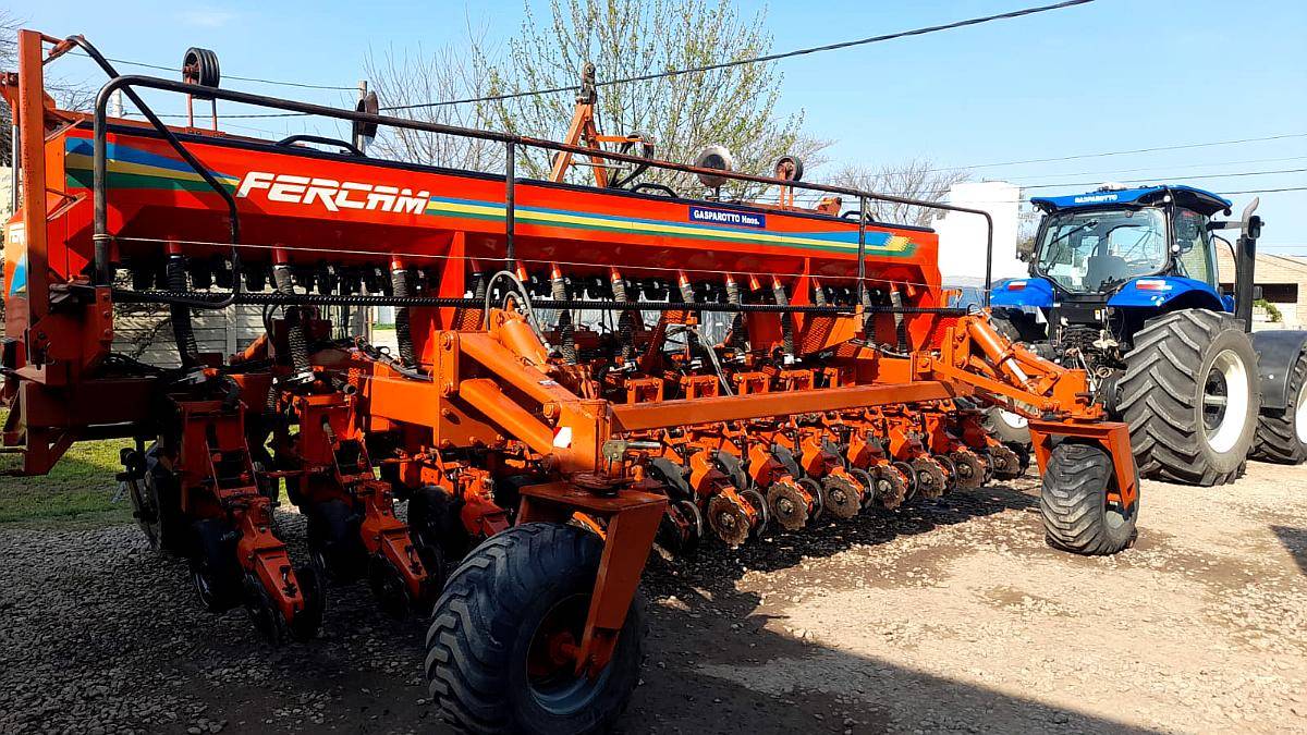 Sembradora Fercam . .