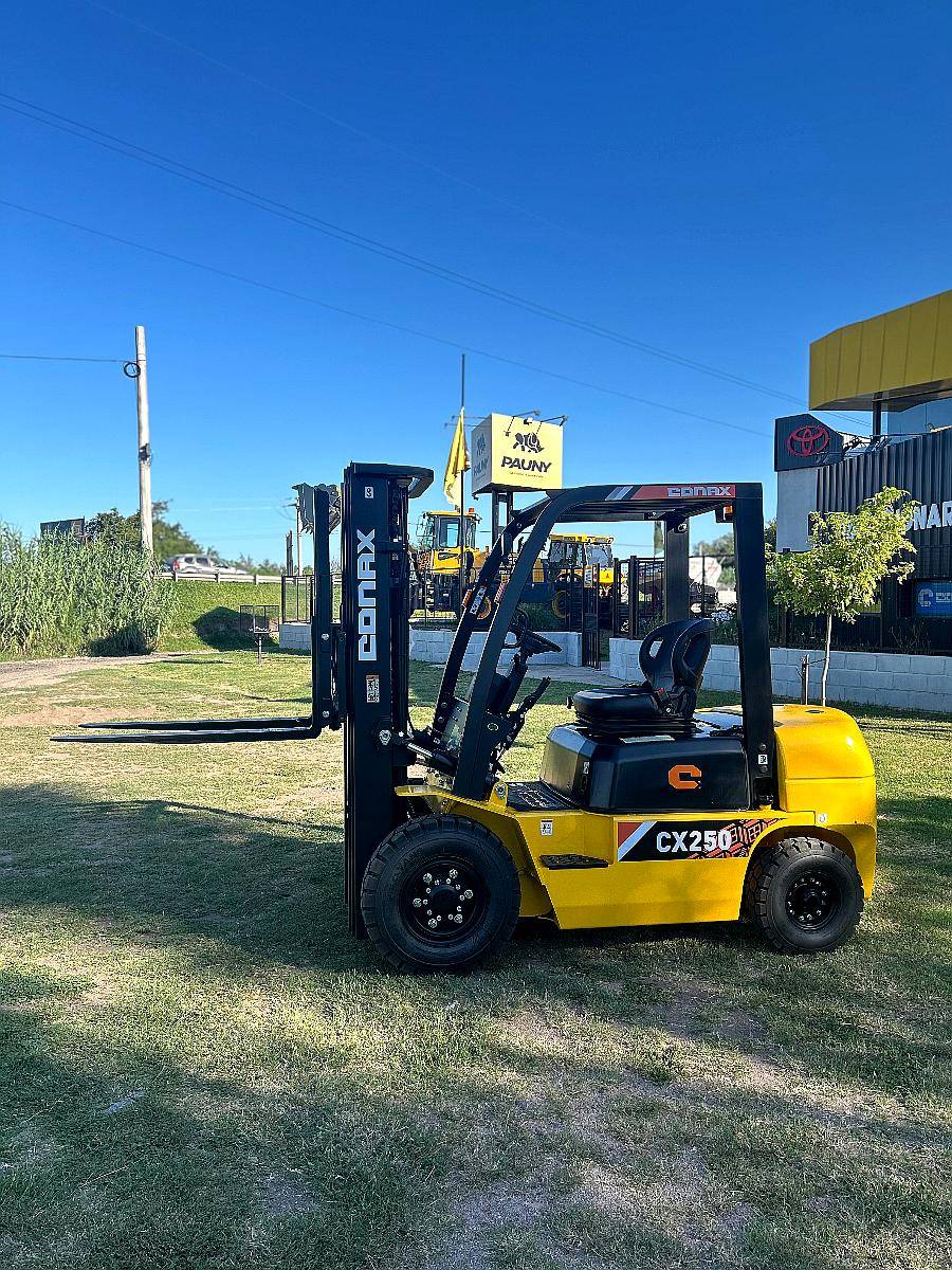 Autoelevador Conax CX 250