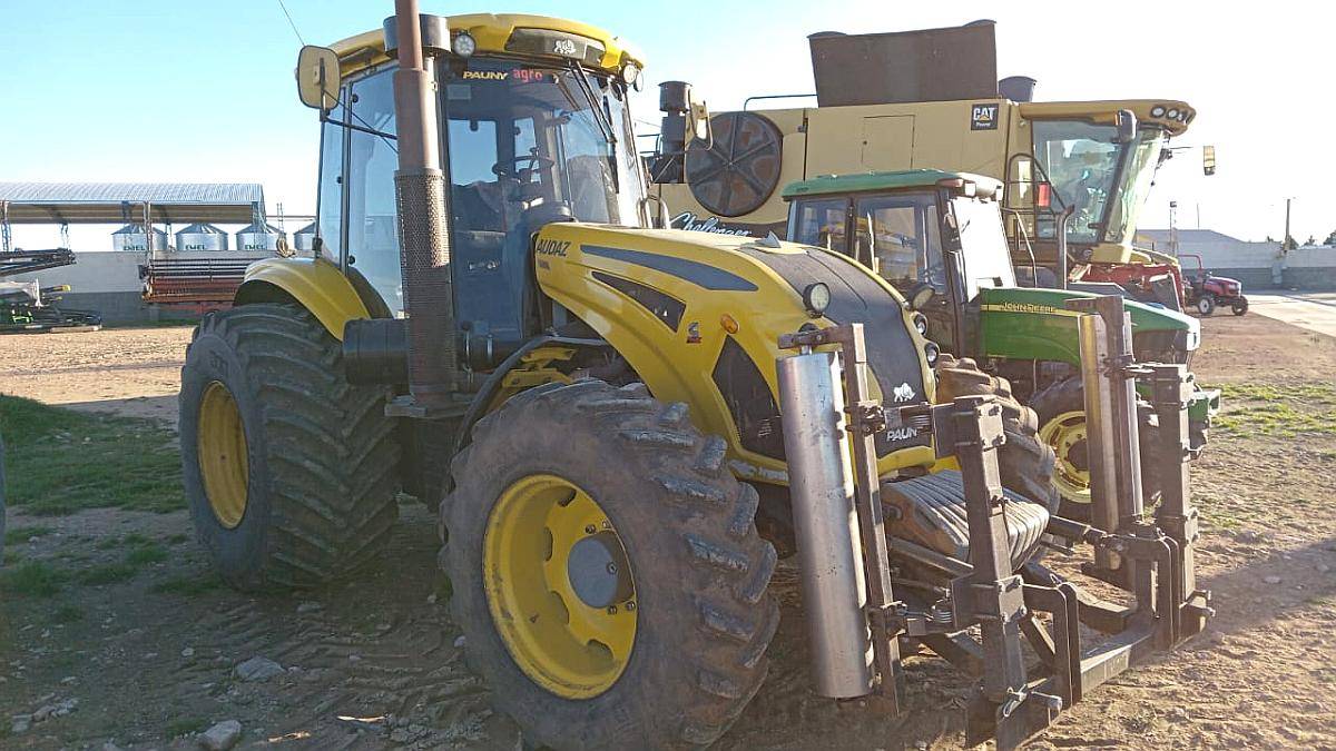 Tractor Pauny Audaz 2200, año 2018