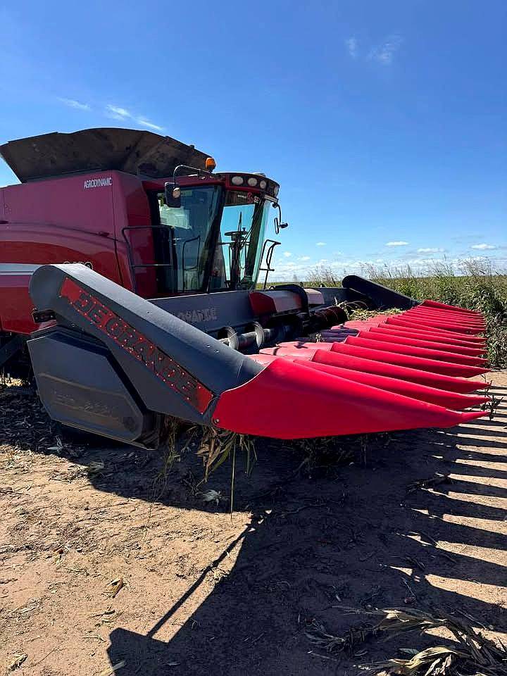 Cabezal Maicero de Grande 16 Surcos a 52 cm