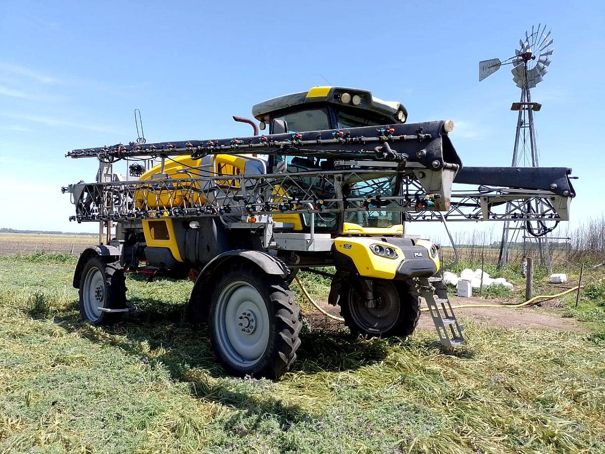 Pulverizadora Pla MAP 3 3300 2016 - 36m Carbono Mixto