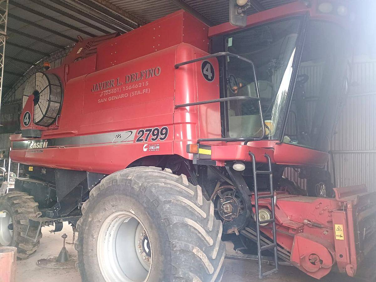 Cosechadora Case 2799 Usado