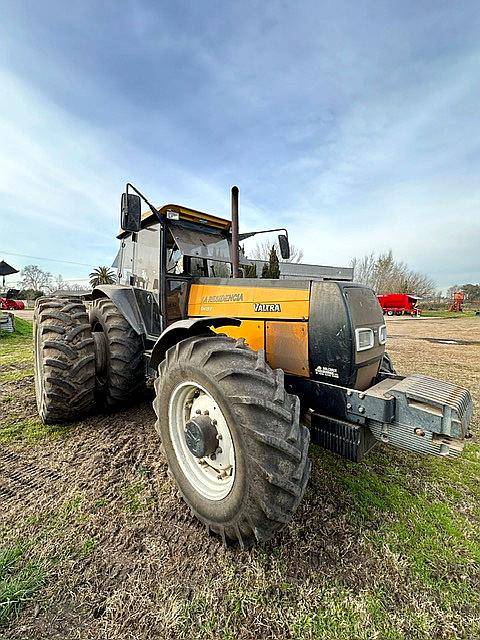 Valtra BH180 Duales año 2005