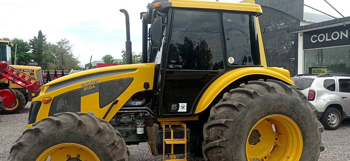 Tractor Pauny 210 a
