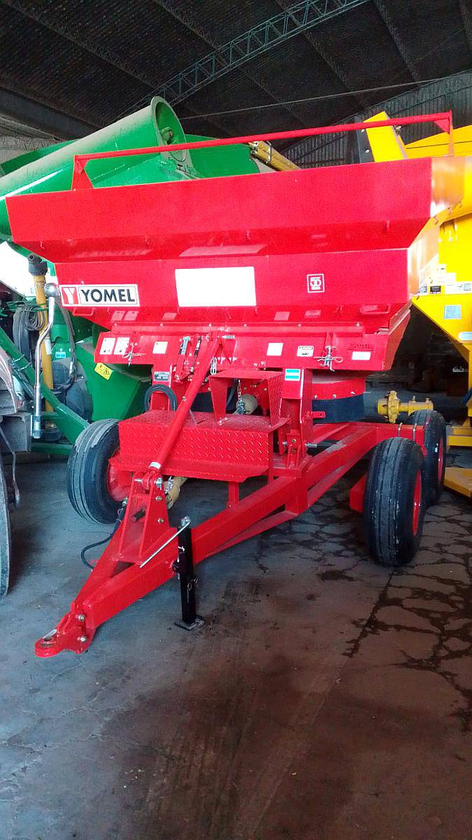 Fertilizadora Engomada Yomel 3500 Impala