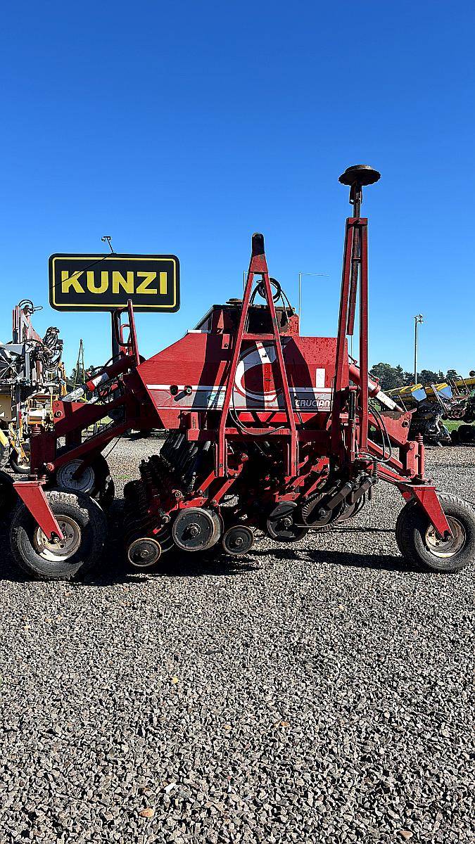 Sembradora Crucianelli Pionera 2717