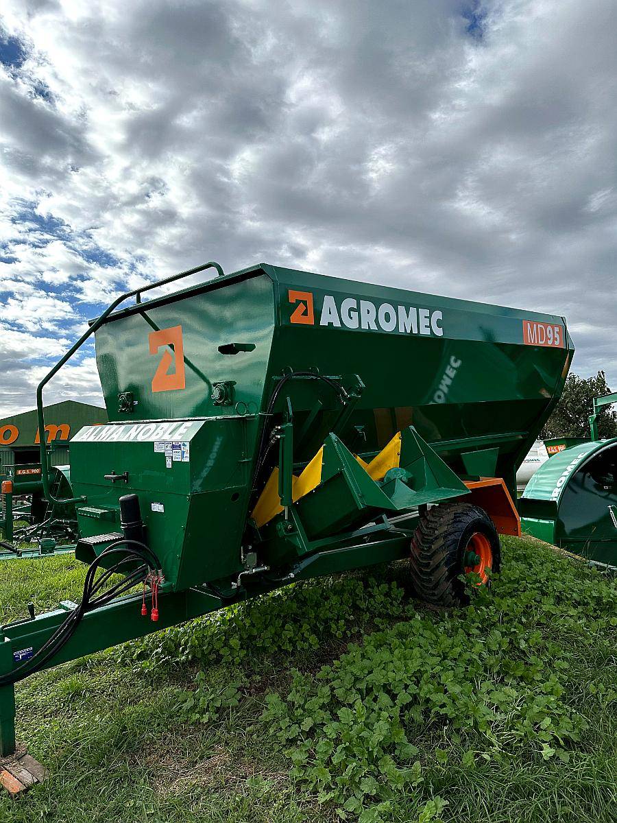 Mezclador Distribuidor de Raciones MD 95 y 100 Agromec