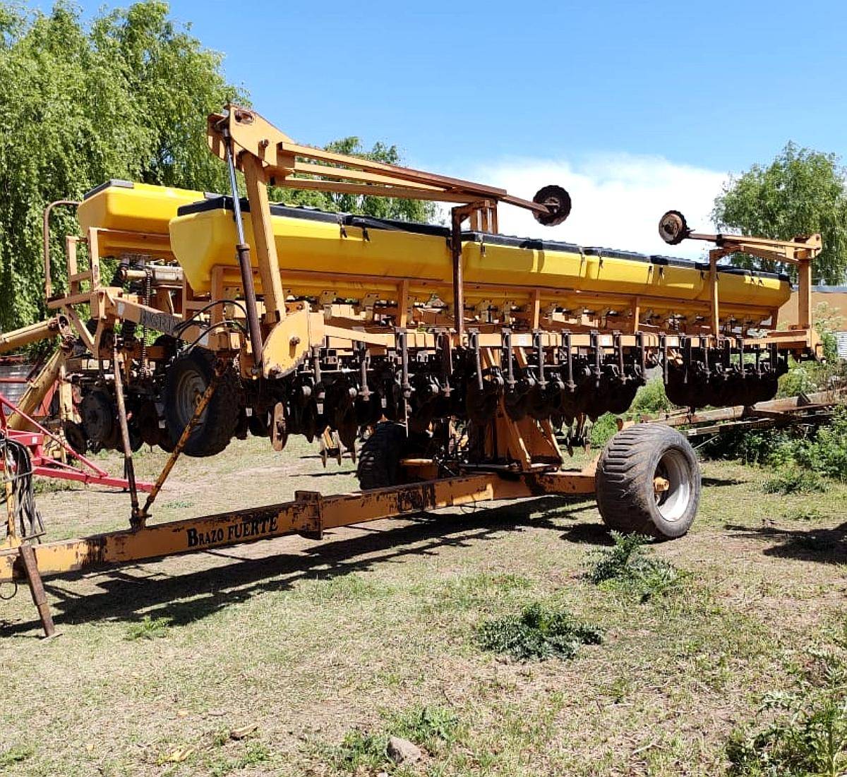 Sembradora Brazo Fuerte de 20 a 38.