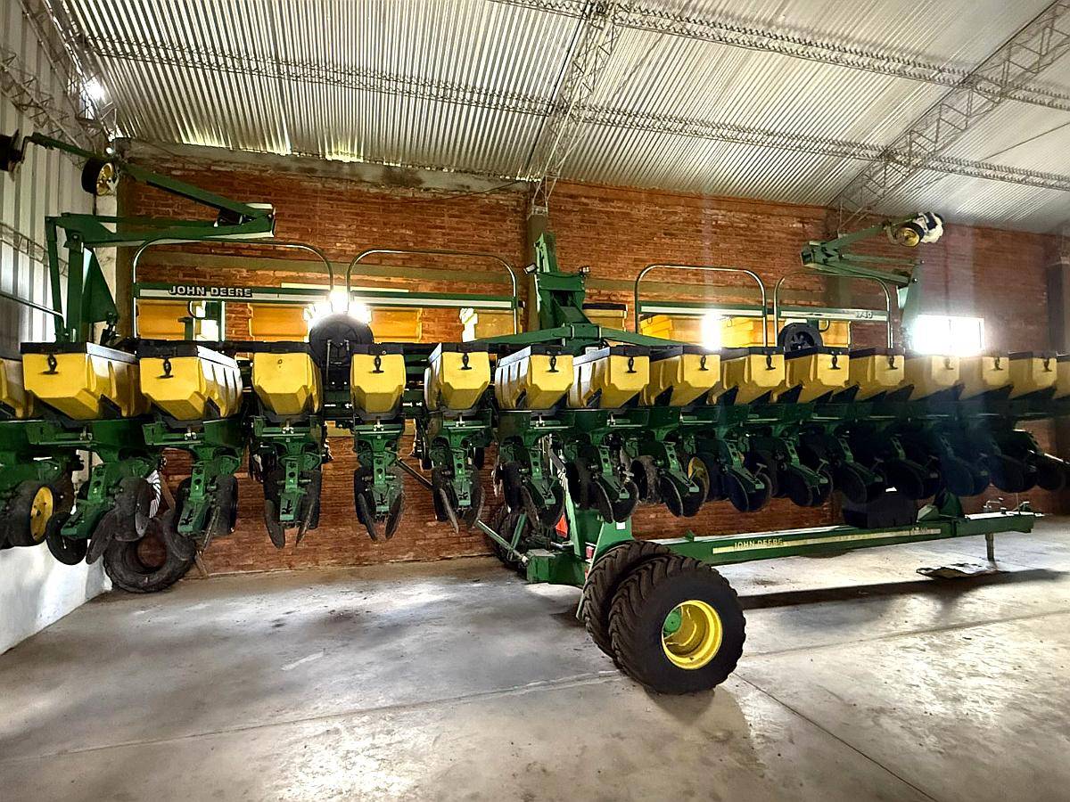 John Deere Modelo 1740 16 a 52 Neumática Precision Planting