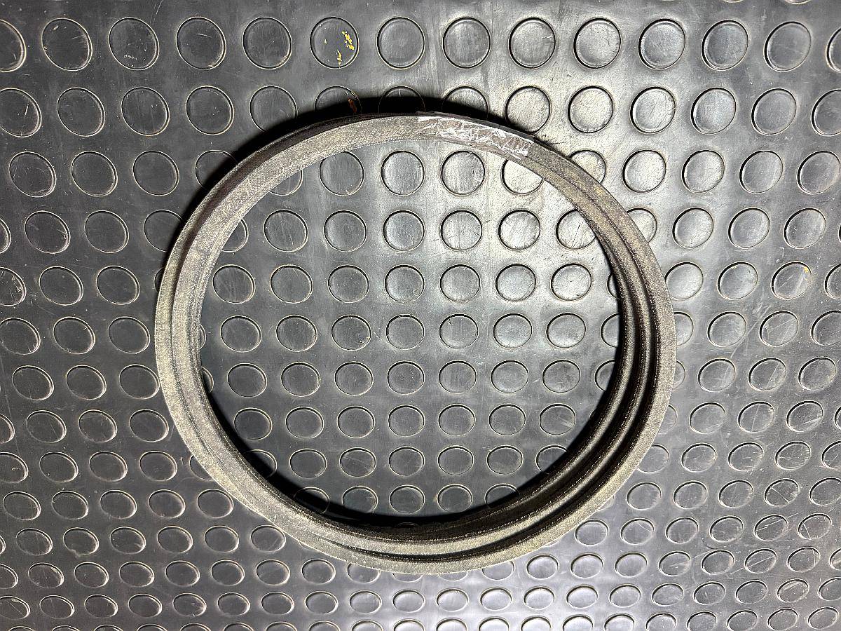 Correa 824176 New Holland TC57