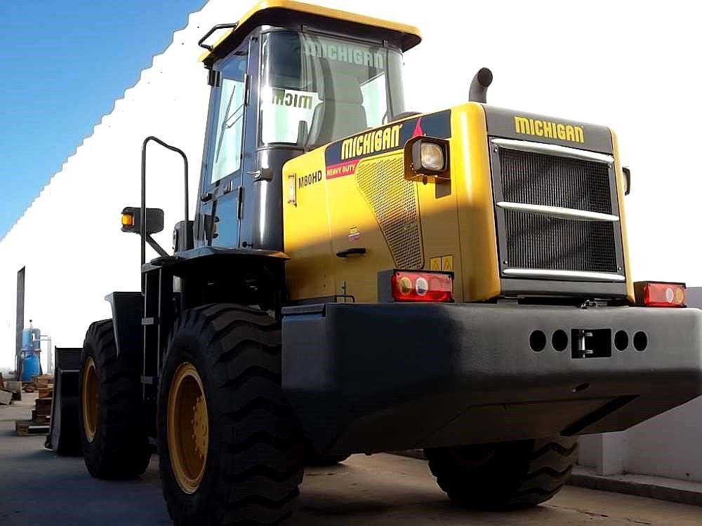 Michigan M80 HD II ,4X4 A/A Joystick 130hp 2mts3