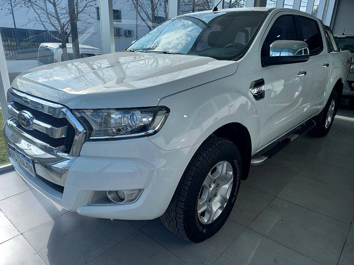 Modelos Ranger 2016 Camioneta Ford Ranger XLT 3.2 2016 Aut. - Año: 2016 - Agroads