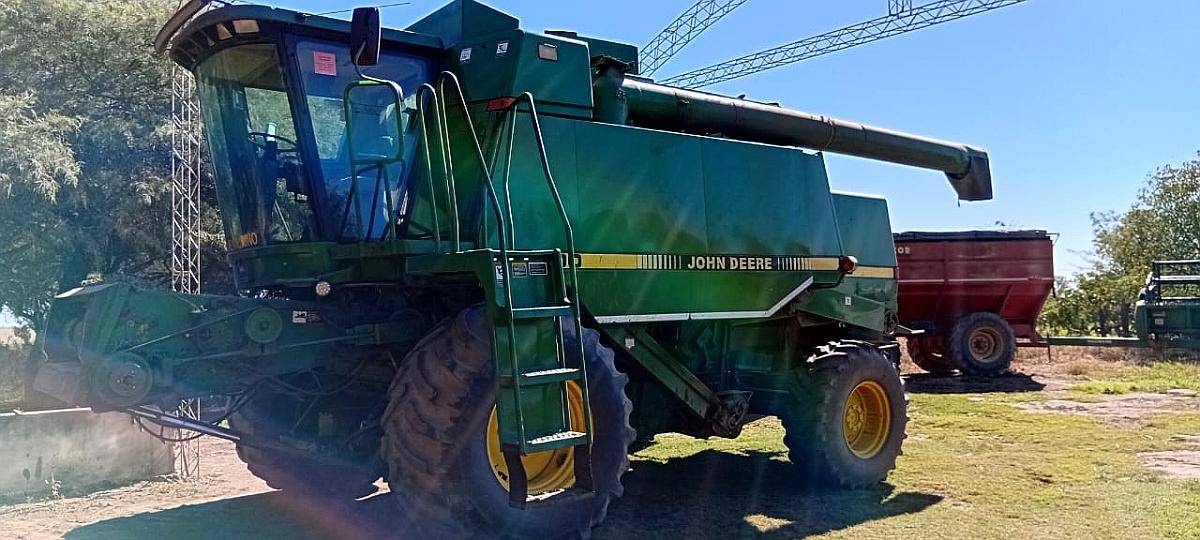 John Deere 9600. DT. Plataforma 30
